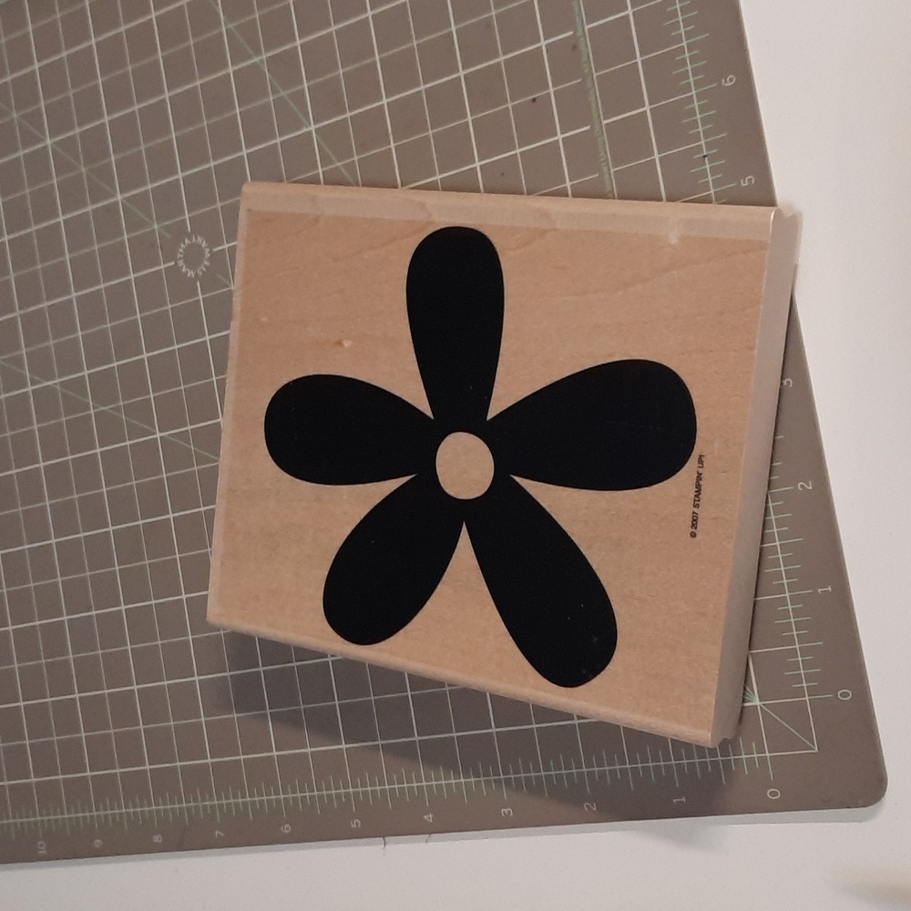 Big Blossom background Stampin Up rubber stamp